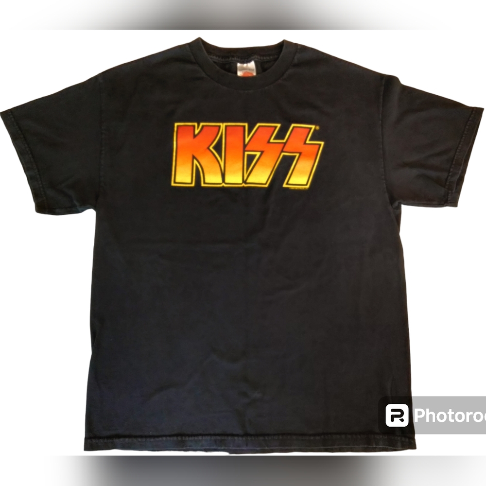 2005 Kiss Band Shirt Black Short Sleeve Sz. L